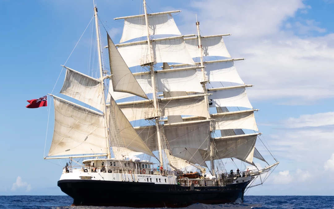 The Tenacious: The sailboat that promotes the integration of disabled people